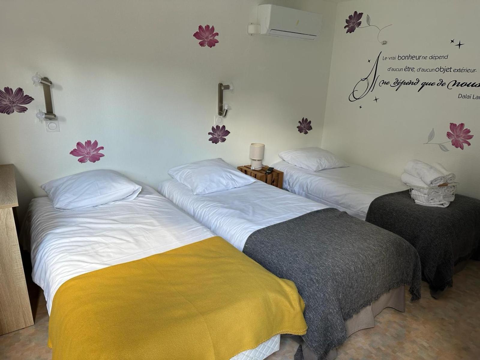 Du Cote De Chez Sam Hotel Andelaroche Luaran gambar