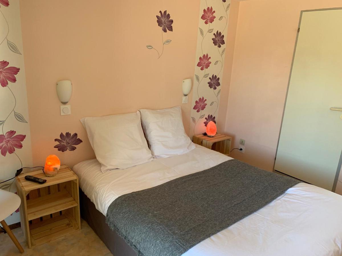 Du Cote De Chez Sam Hotel Andelaroche Luaran gambar